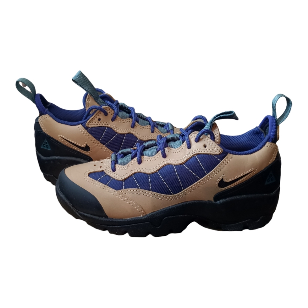 Nike ACG air mada shoes